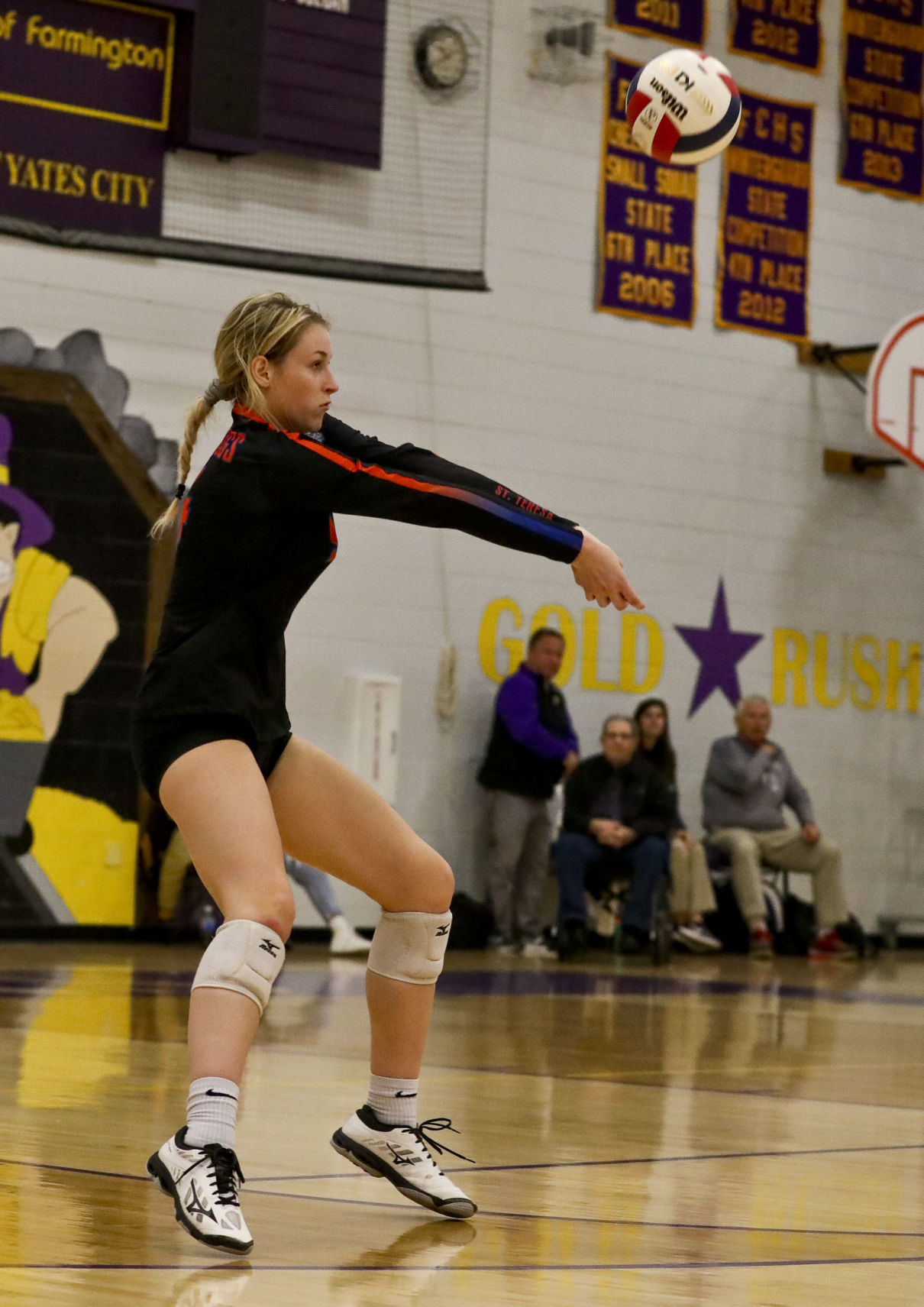 St Teresa Volleyball 16 11.08.19.JPG